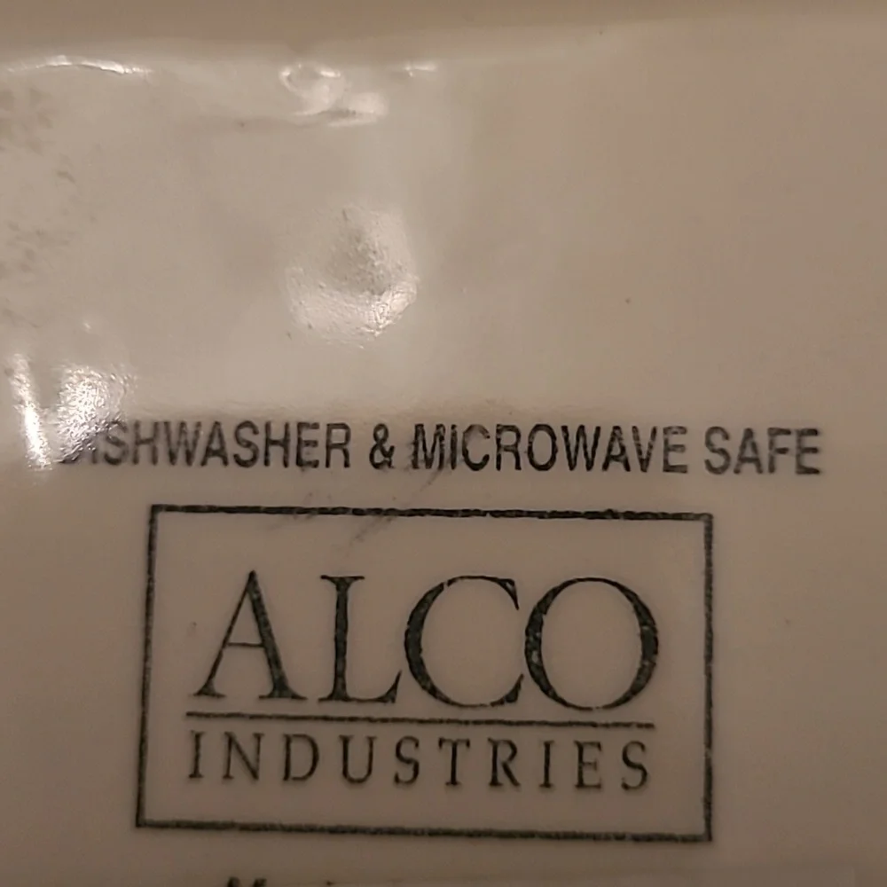 Alco Pet Treat Ceramic Jar - Picture 5 of 5